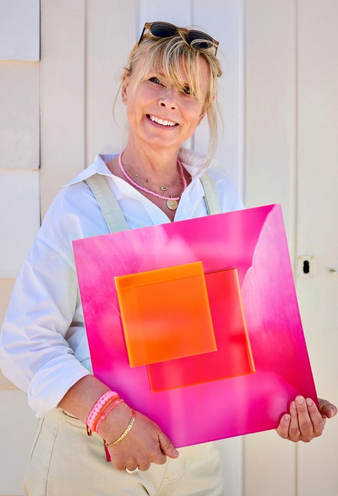 Contemporary artist Joséphine with her luminous plexiglass works